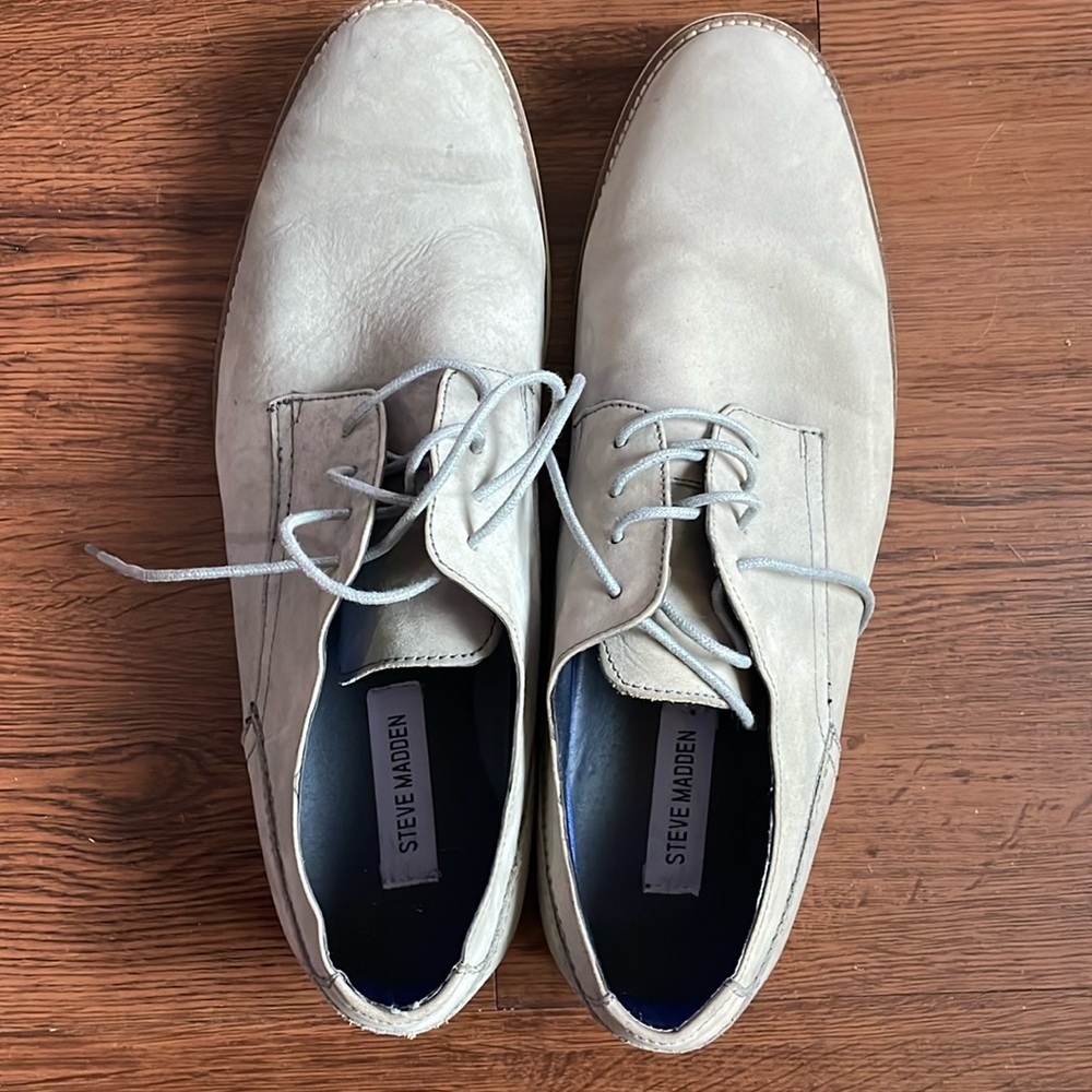 Men’s Steven Madden dress shoe